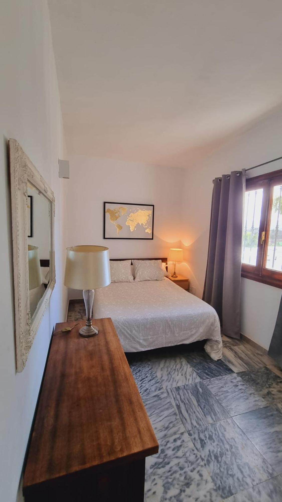 Casa Mama Lola * Fuengirola