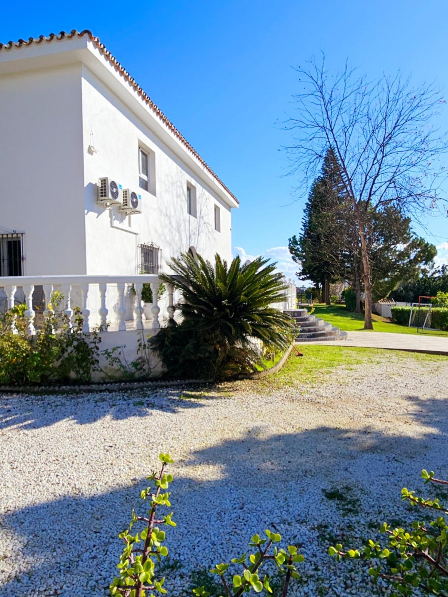 Casa Mama Lola * Fuengirola